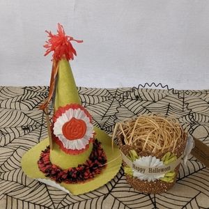 Lot of 2 Wendy Addison Halloween Decorations